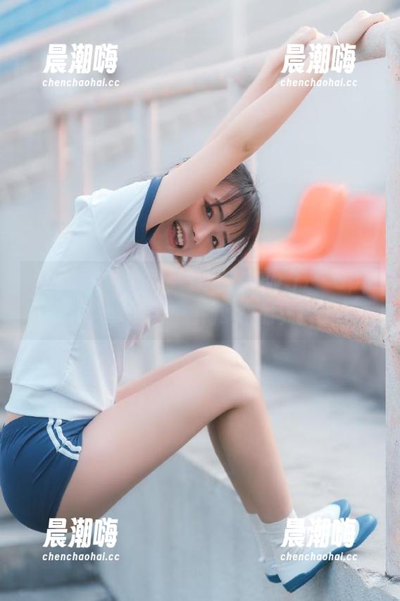 17 孩子睡了,我和“www.17”app开始了我的晚间吃瓜时光!