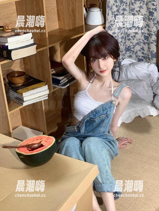 51cg吃瓜 免费汇总时间到!51cg吃瓜信息慢慢流向我,搞得我像八卦小报不停翻页!
