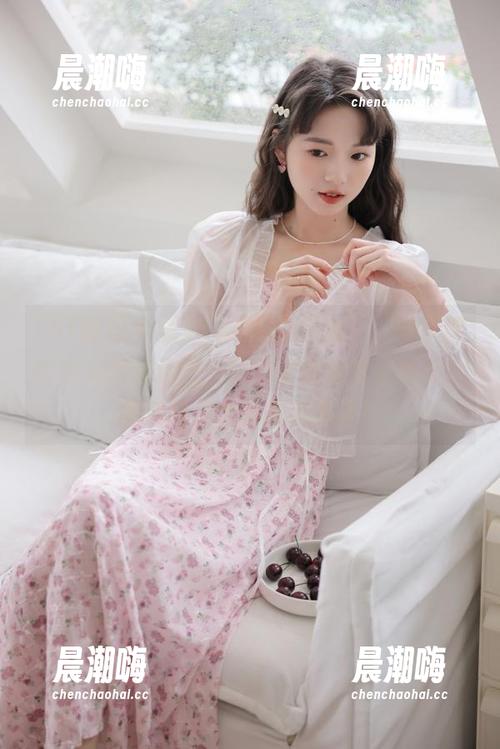 51吃瓜中心 “51吃瓜中心”,分享那些听完后让你想天马行空的离奇瓜事儿,创造脑洞大开的新高度!