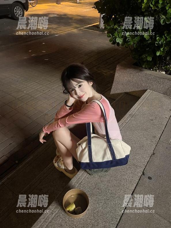 “51吃瓜网”入口：瓜话题层出不穷，真有点过瘾