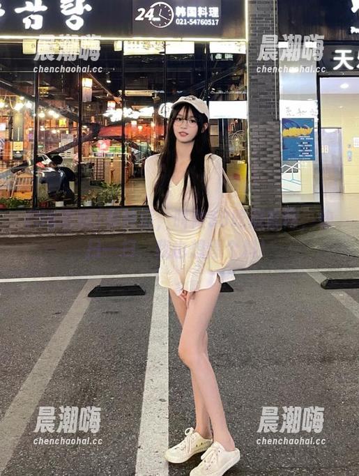 58吃瓜 有种瓜,叫做58吃瓜官网,快扫一扫,我也想爆个料!