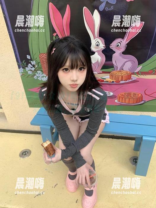 91吃瓜群众官网，你的八卦洗澡房，快来放松一下吧