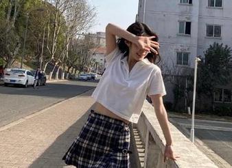 信仰又来了,ccgg51.ct发布奇怪的日常,让我忍不住想一酒瓶子就砸过去!