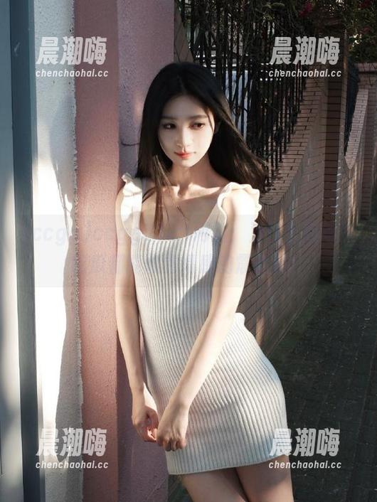 ccgg ccgg51.ct网站:为什么我每次吃瓜都能收到情感的震撼波!