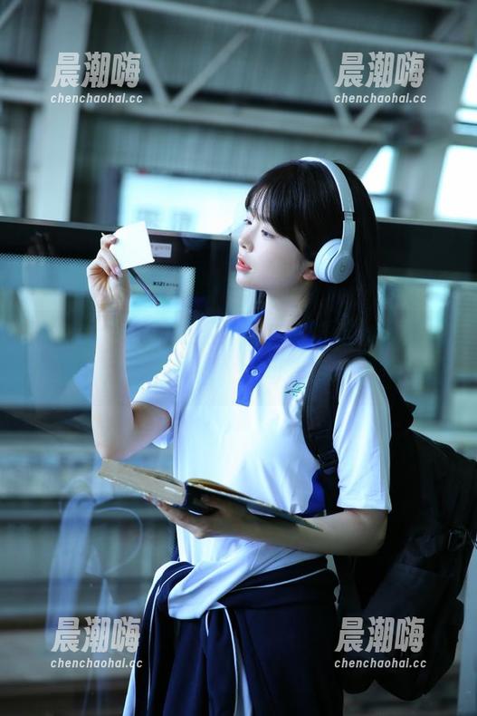 放下无聊，来试试www.吃瓜app的快感，它可不薄待我！