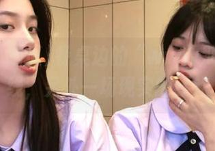 餐桌边的“www.吃瓜”在线,另外一场现实的狂欢