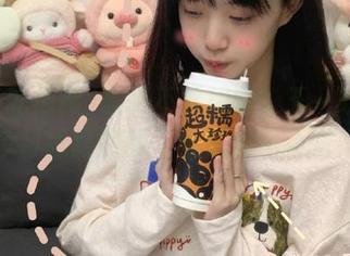 眼睛不够用啊!五一吃瓜网今日线路回顾,全是劲爆新闻!