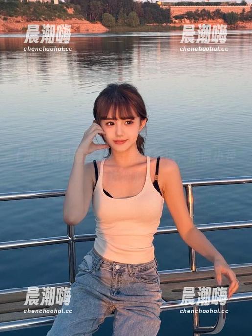 冲哥黑料精选 冲哥黑料精选,黑暗小径直达你心!