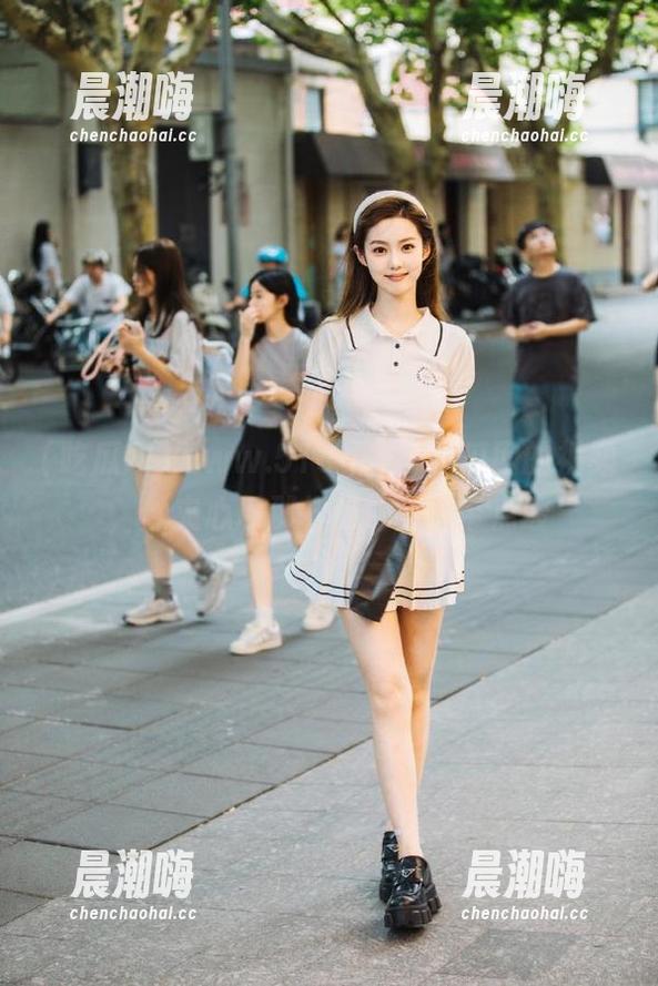 吃瓜网 www.51cg.fun吃瓜网的视频,像夹心瓜那样,甘甜又带点酸