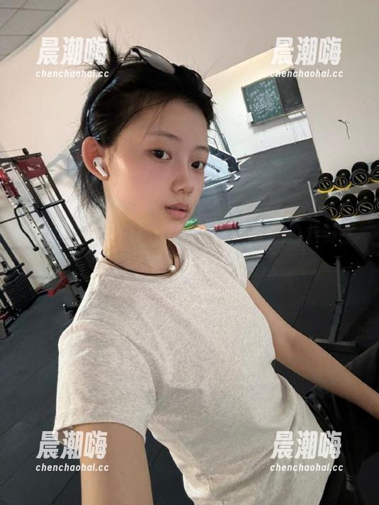 吃瓜网 吃瓜网app,在线为你的八卦生活加点料!