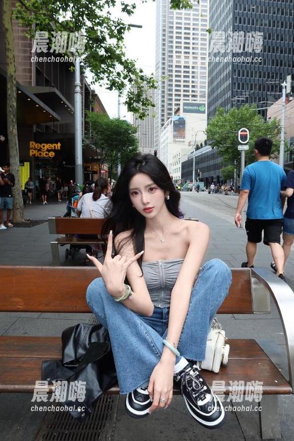 吃瓜网 登录www.51cg.fun吃瓜网,转身一刹那又被瓜汁喷了!