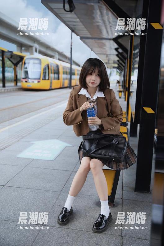 吃瓜网91app：你是想吃瓜还是想咬人？