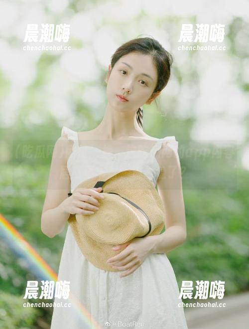 吃瓜网 网址一换,这吃瓜网的app内容居然更丰富,流量稳了?