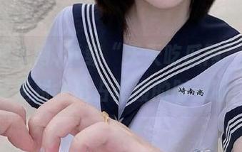 下载“天天吃瓜网”,今天又是拼命抢占热搜的时刻啦!