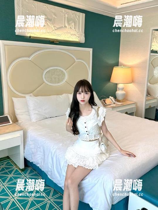 黑哥扒料 黑哥扒料刚上架iOS,不下载根本不能翻牌子!