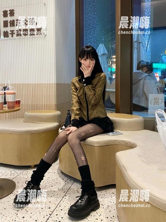 黑料38 听说链接逛“黑料380cc”能发现新大陆,结果发现我只是在扎针…