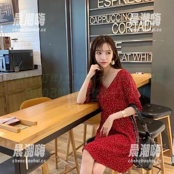 黑料不打样 上了黑料不打样网址,瞬间觉得自己的八卦技能提升一栏哦!