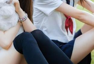 从黑料不打烊tttzzz入口的链接中，看到了多少人心酸的故事……