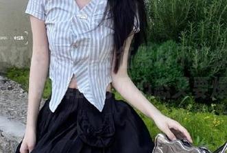 万里长征黑料不打烊苹果版来了,心痒痒的吃瓜心态又要爆发了