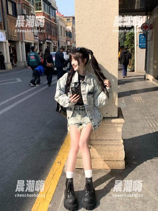 黑料不打烊 黑料不打烊官网最新:直达吃瓜现场,速来围观翻车现场!
