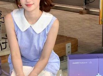 想瘫在沙发上真香的黑料不打烊tttzzz07.su，最新入口在这里等你开启！