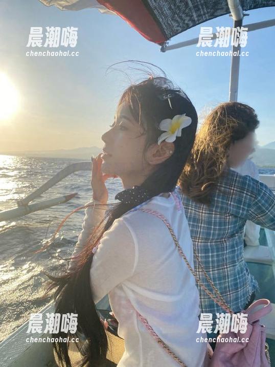 资源入口深渊，黑料不打烊tttzzz能把我拉进去吗？