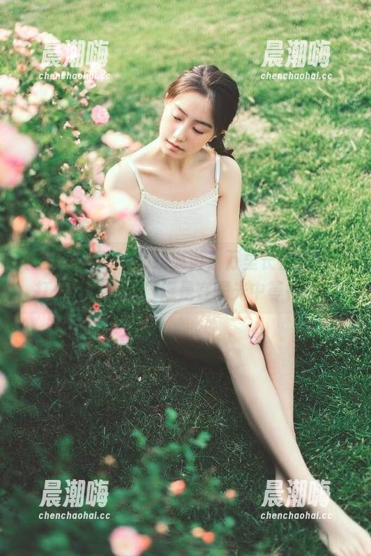 在线遨游，万里长征黑料不打烊的网页入口像是在曙光中等待你！