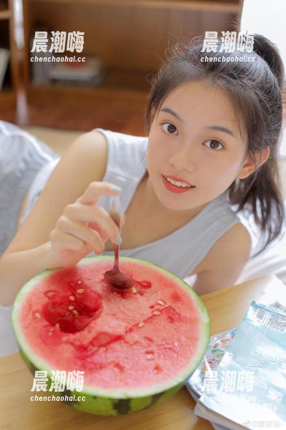 黑料不打烊 下载这个宝藏,黑料不打烊tttzzz的入口带你拖堂八卦