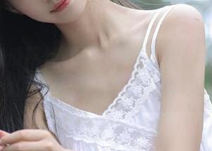 黑料吃瓜网址：最新资讯比我的心情还复杂，这世道真让人无奈。