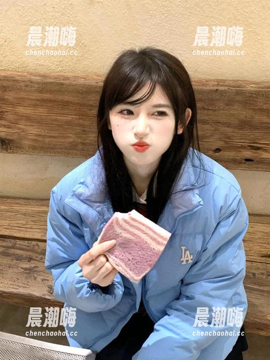 黑料正能量 黑料正能量通宵入口直达,是不是脑子不太好使?