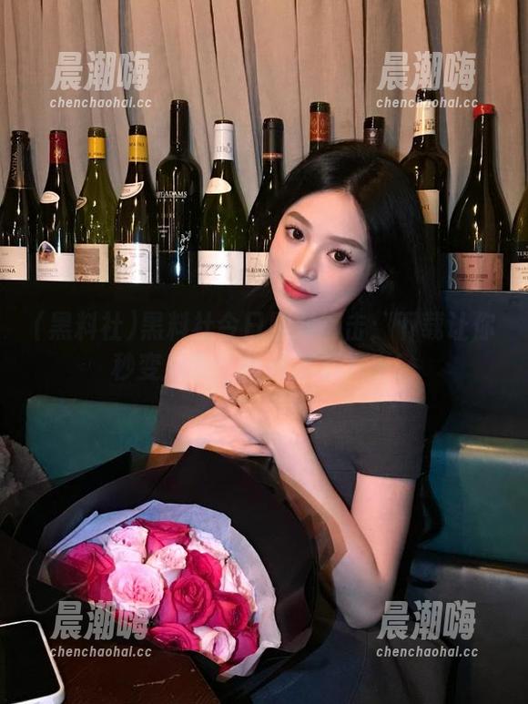 黑料社今日黑料直击：下载让你秒变瓜友，聊得停不下来！