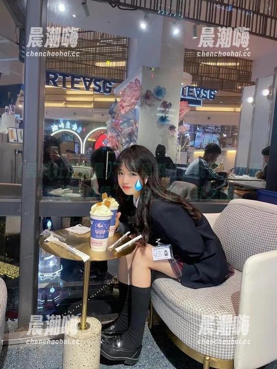 下载黑料社正能量，火速“豆瓣照妖镜”开启你的八卦之旅！