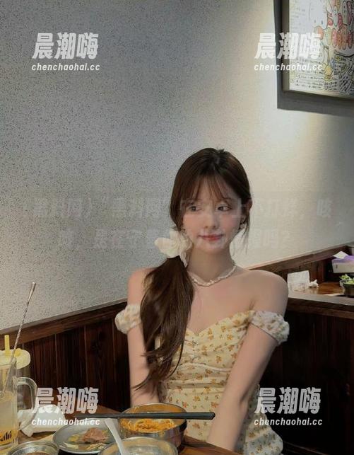 “黑料网”在安卓上不打烊，咳咳，是在守着你的八卦情报吗？